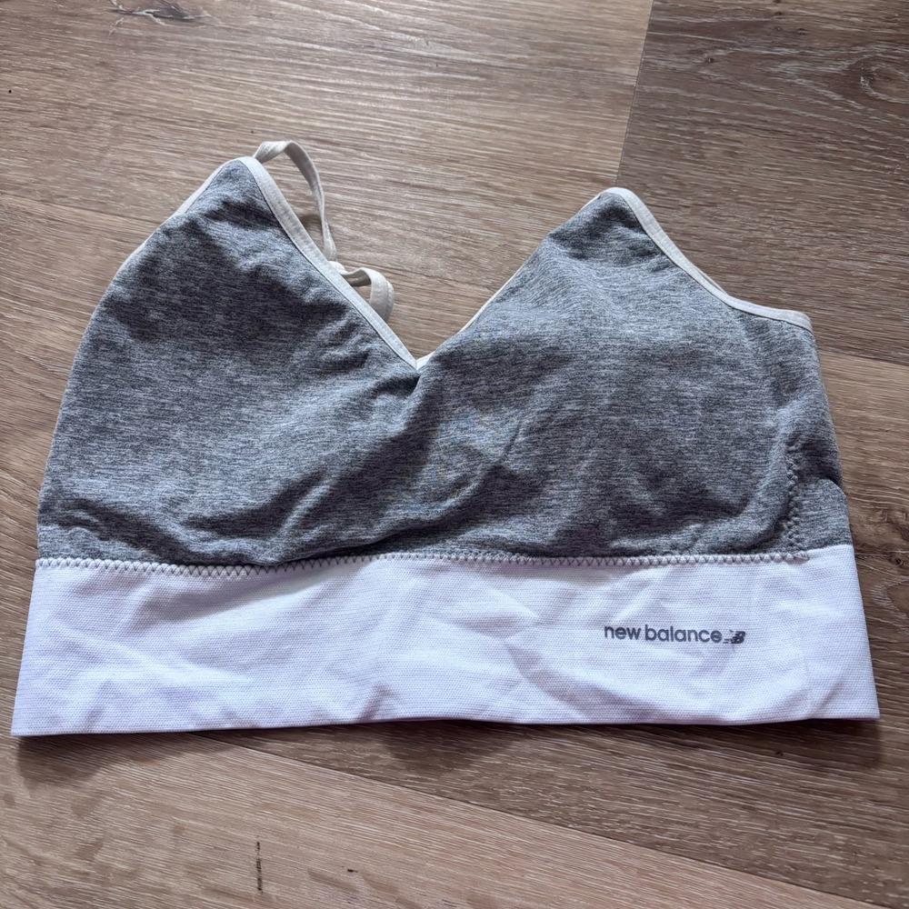 New Balance Womens Seamless Sports Bra Heather Gray White V-Neck Bralette XL